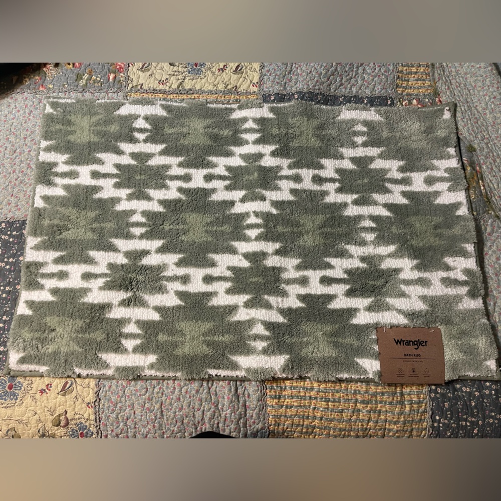 Wrangler Green Aztec Bath Rug